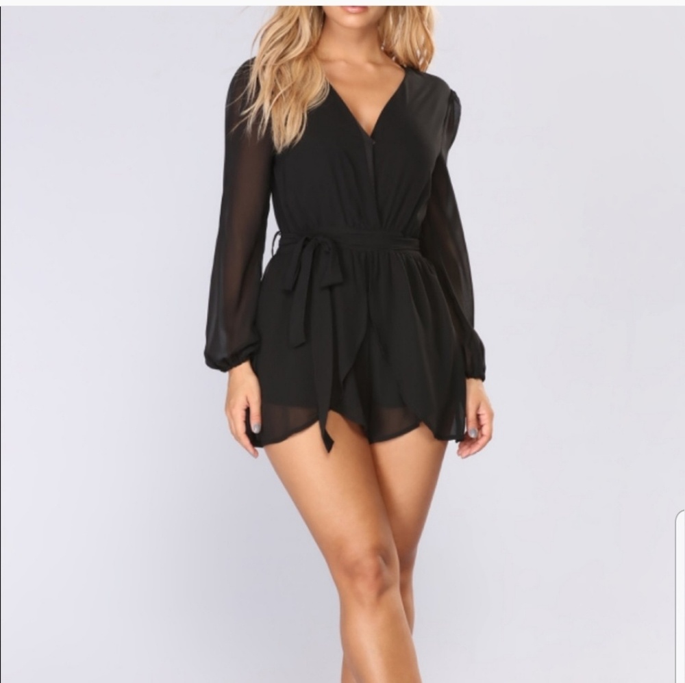 Black fashion nova chiffon romber